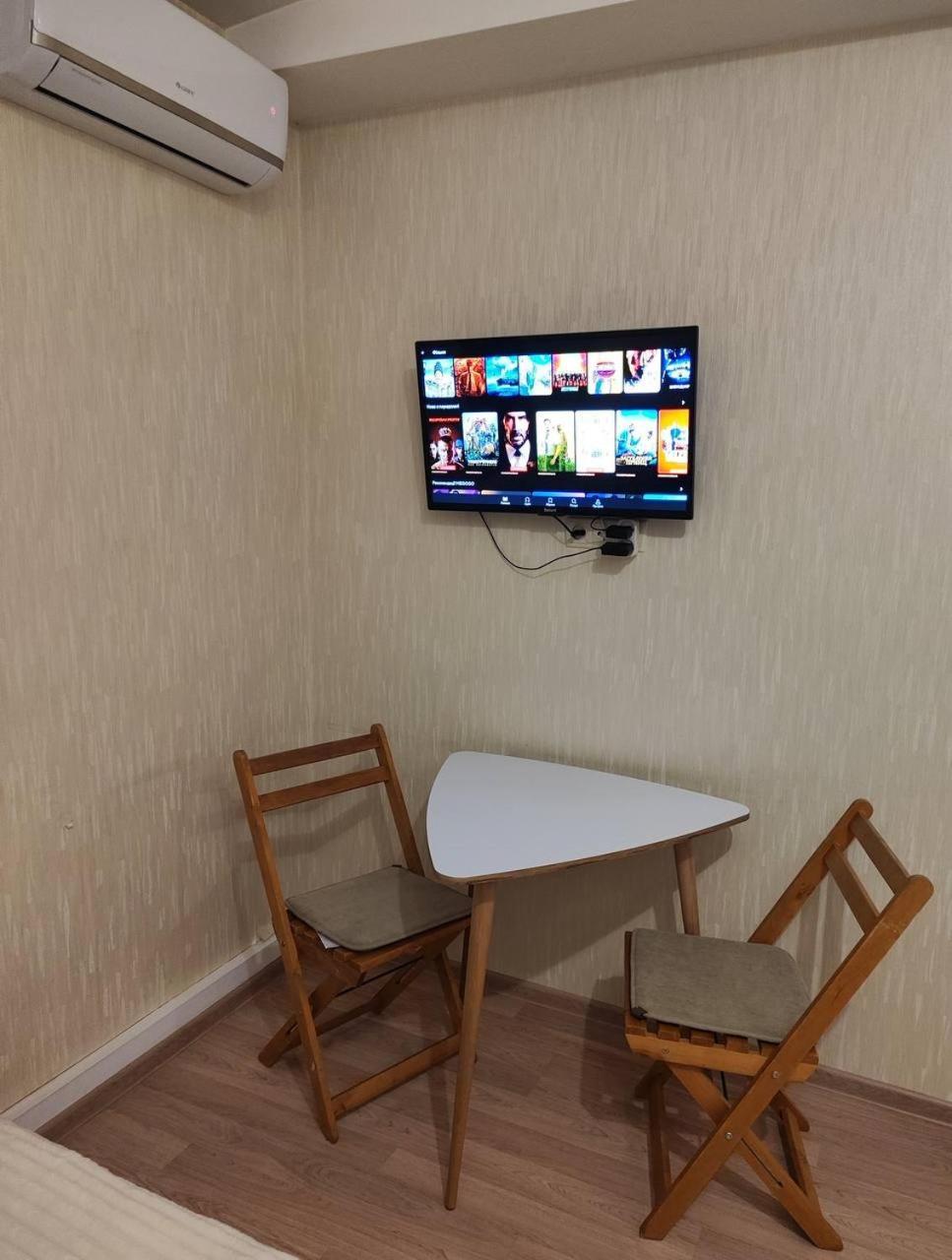 New Apartments In The City Center, Smart Tv Kharkiv Exterior photo